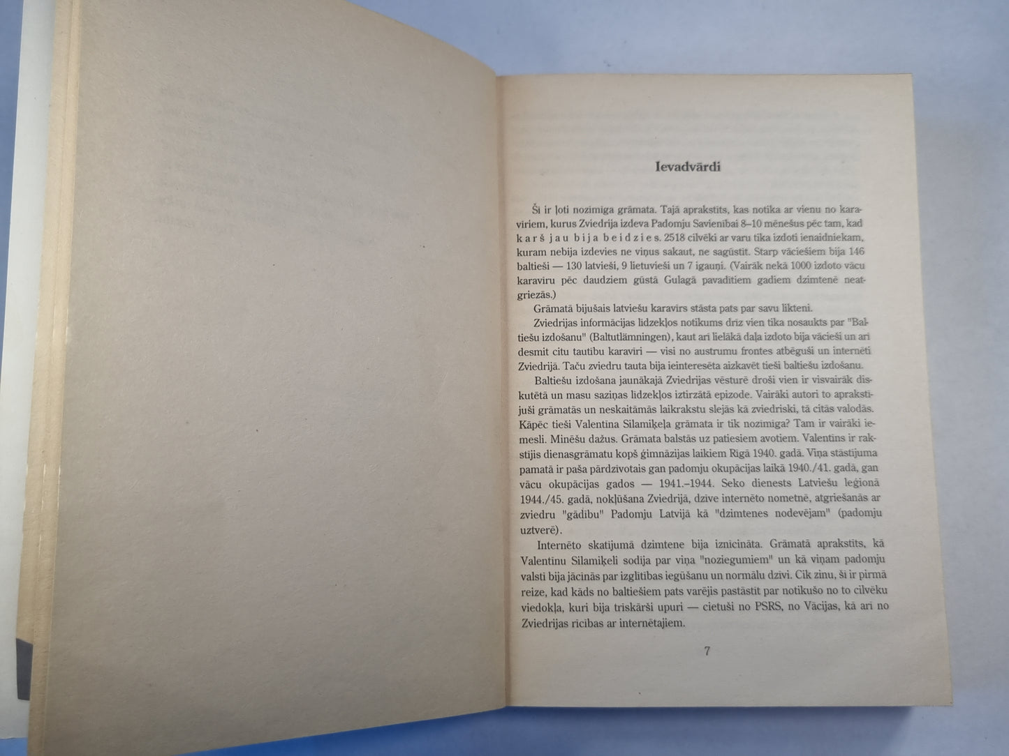 Ar baltijas karogu izdotie (LAT)