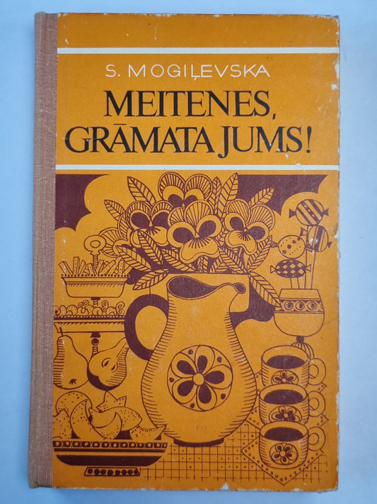 Meitenes, grāmata jums!