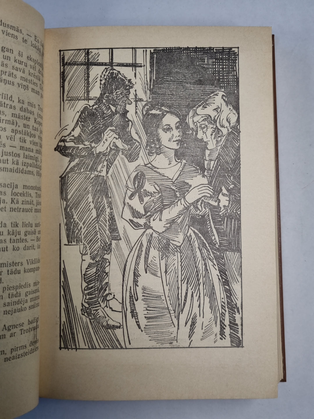 Č.Dikenss. Kopoti raksti 7. Deivids Koperfīlds. 2.grāmata