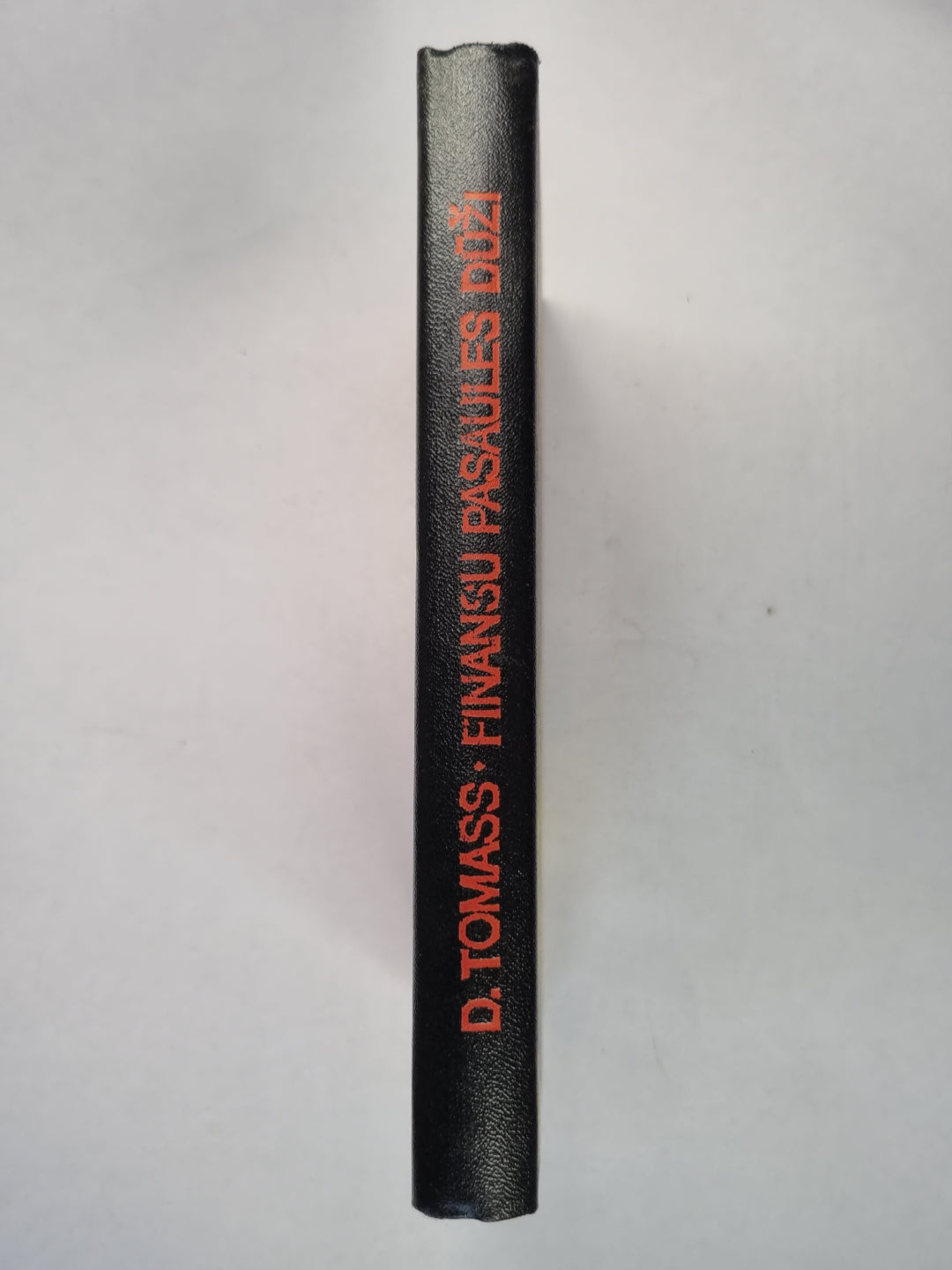 Finansu pasaules dūži