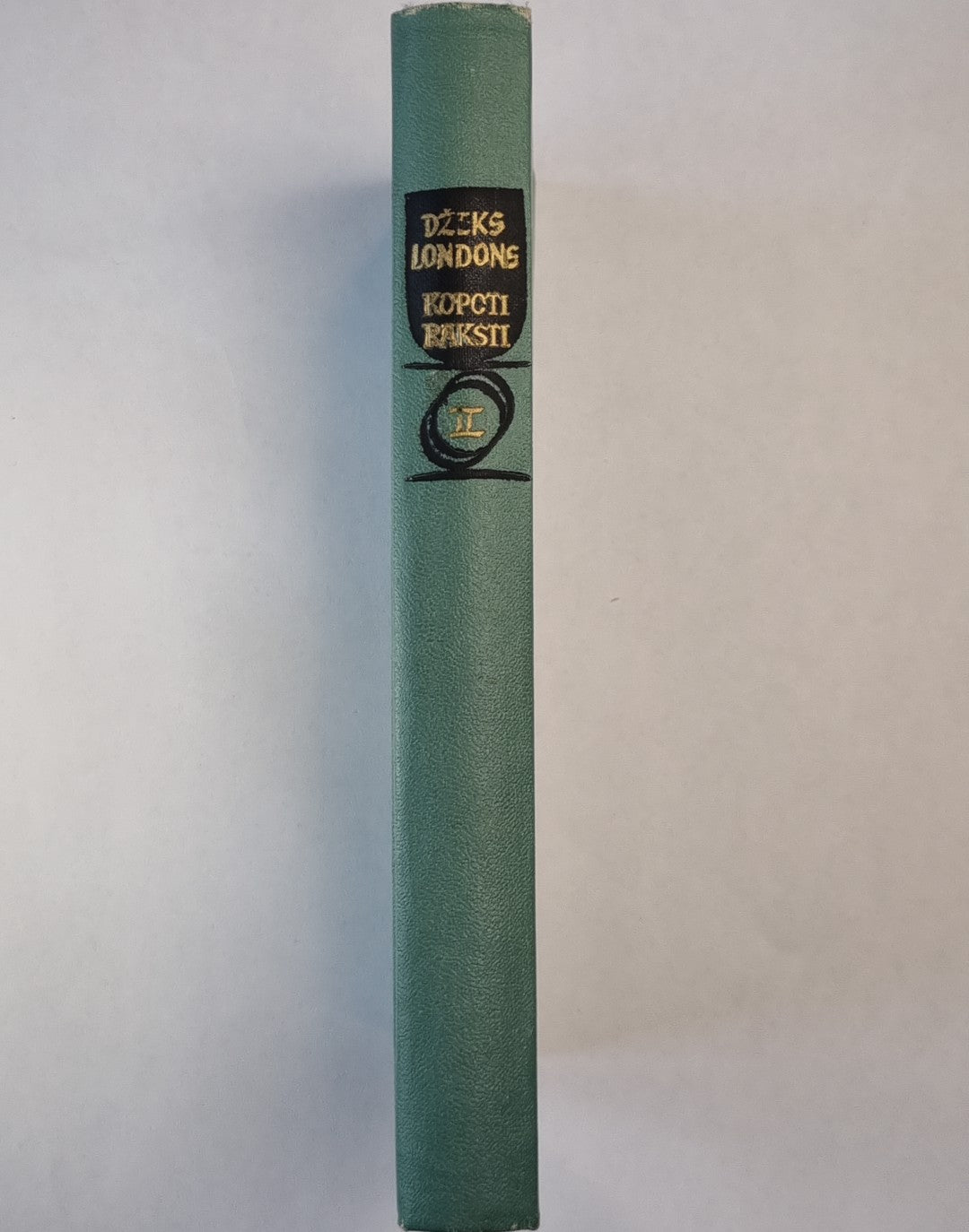 Dž.Londons. Kopoti raksti 2. Sniega meita. Senču balss. Spēle