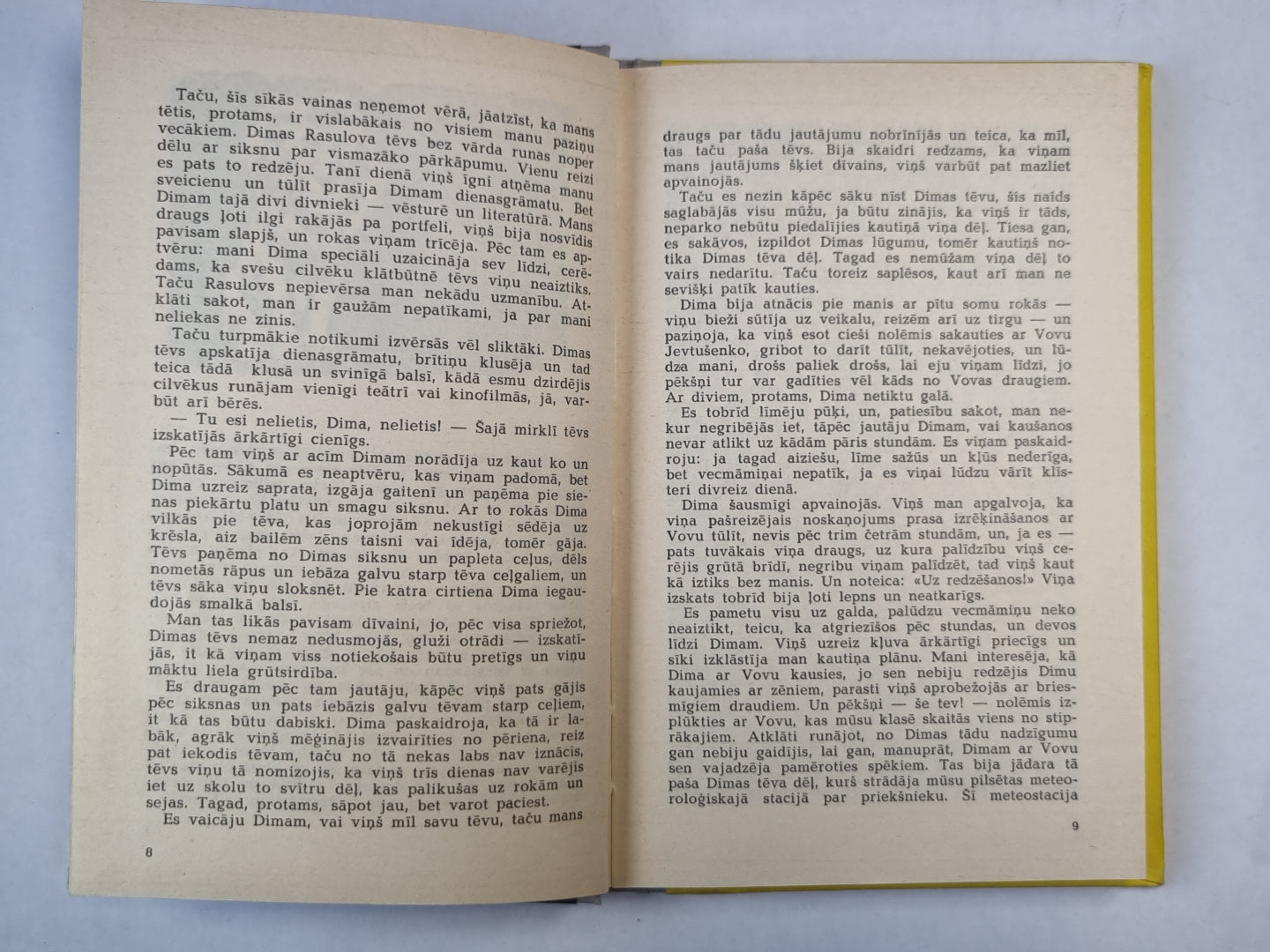 Lai viņs paliek pie manis