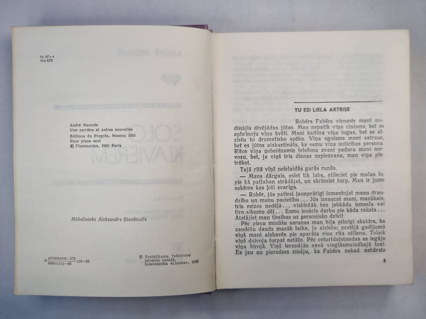 Solo klavierēm. Noveles