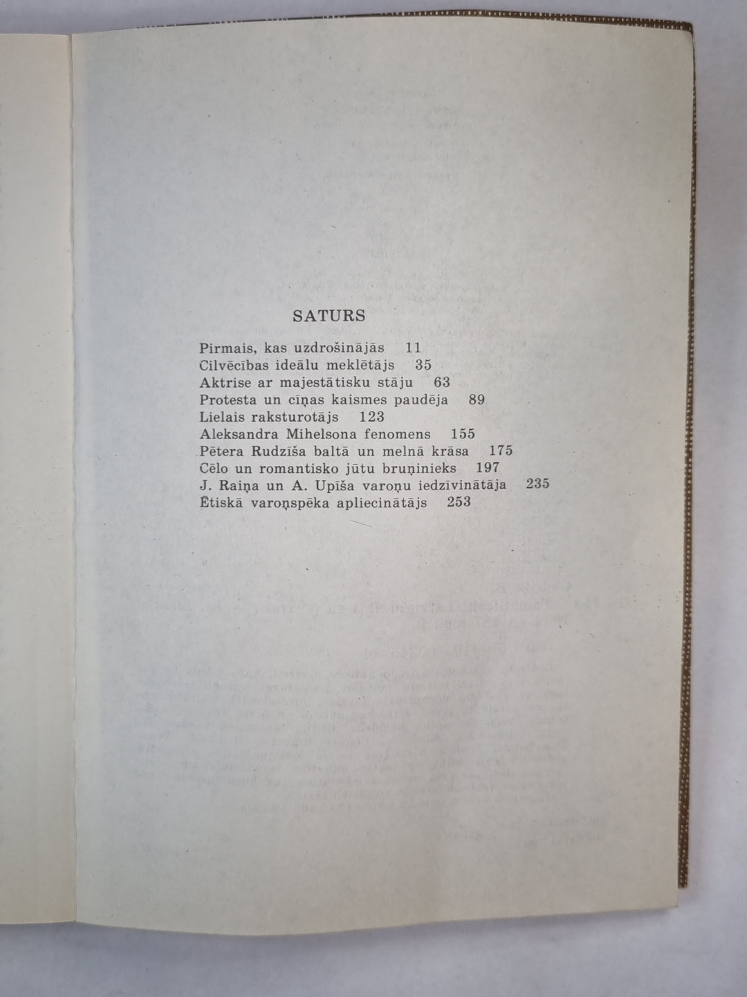 Pamatlicēji. Latviešu aktieru portreti