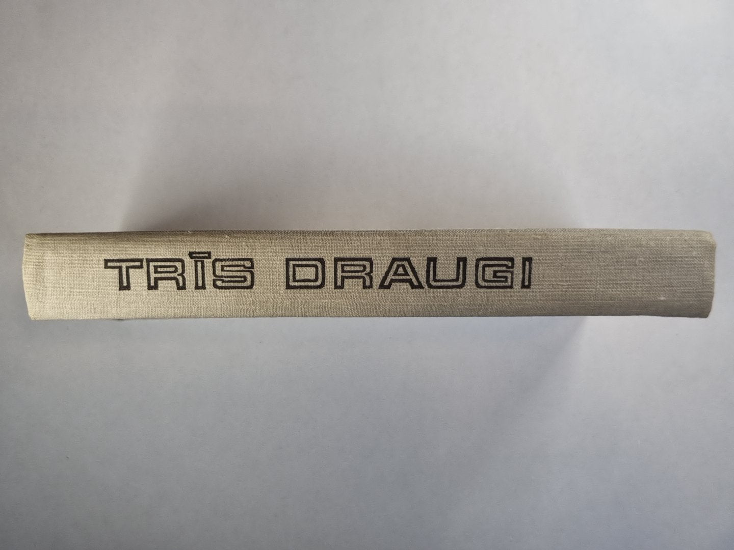 Trīs draugi