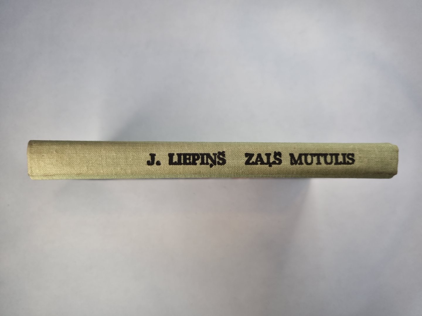 Zaļš mutulis. Stasti