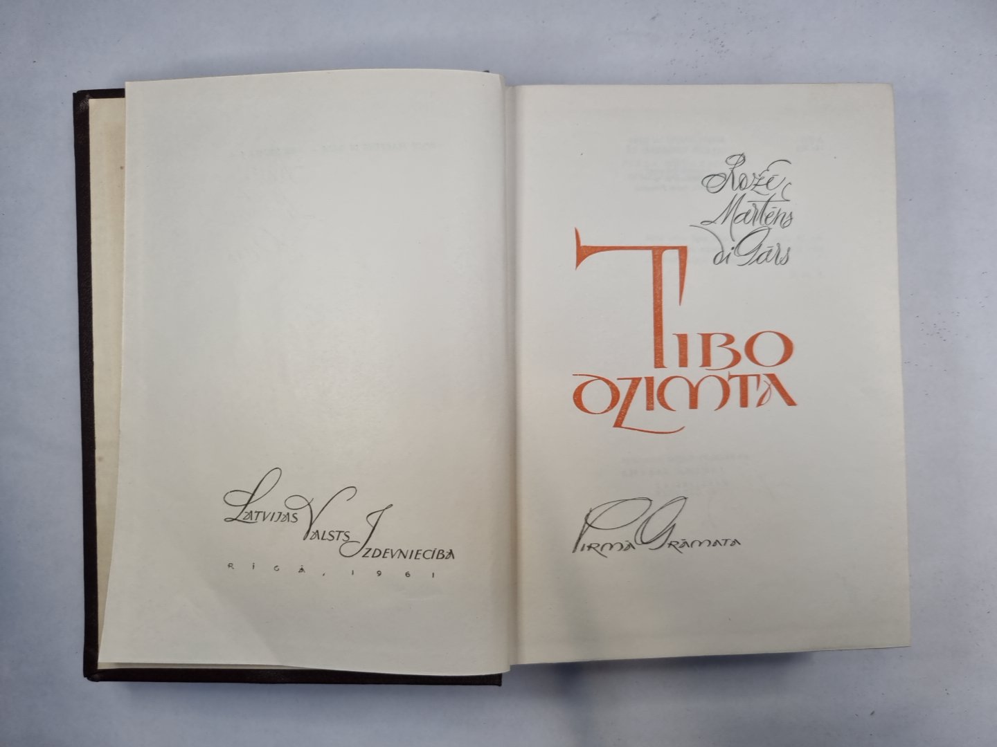 Tibo dzimta. Pirmā grāmata