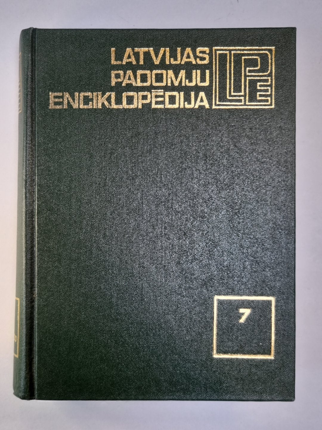 Latvijas padomju enciklopēdija 10 sējumos. 7.Sējums. Mons - Plato
