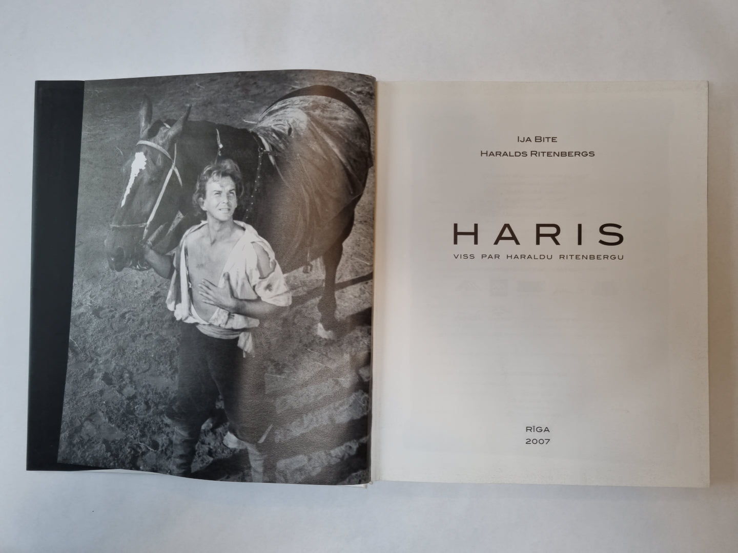 Haris. Viss par Haraldu Ritenbergu